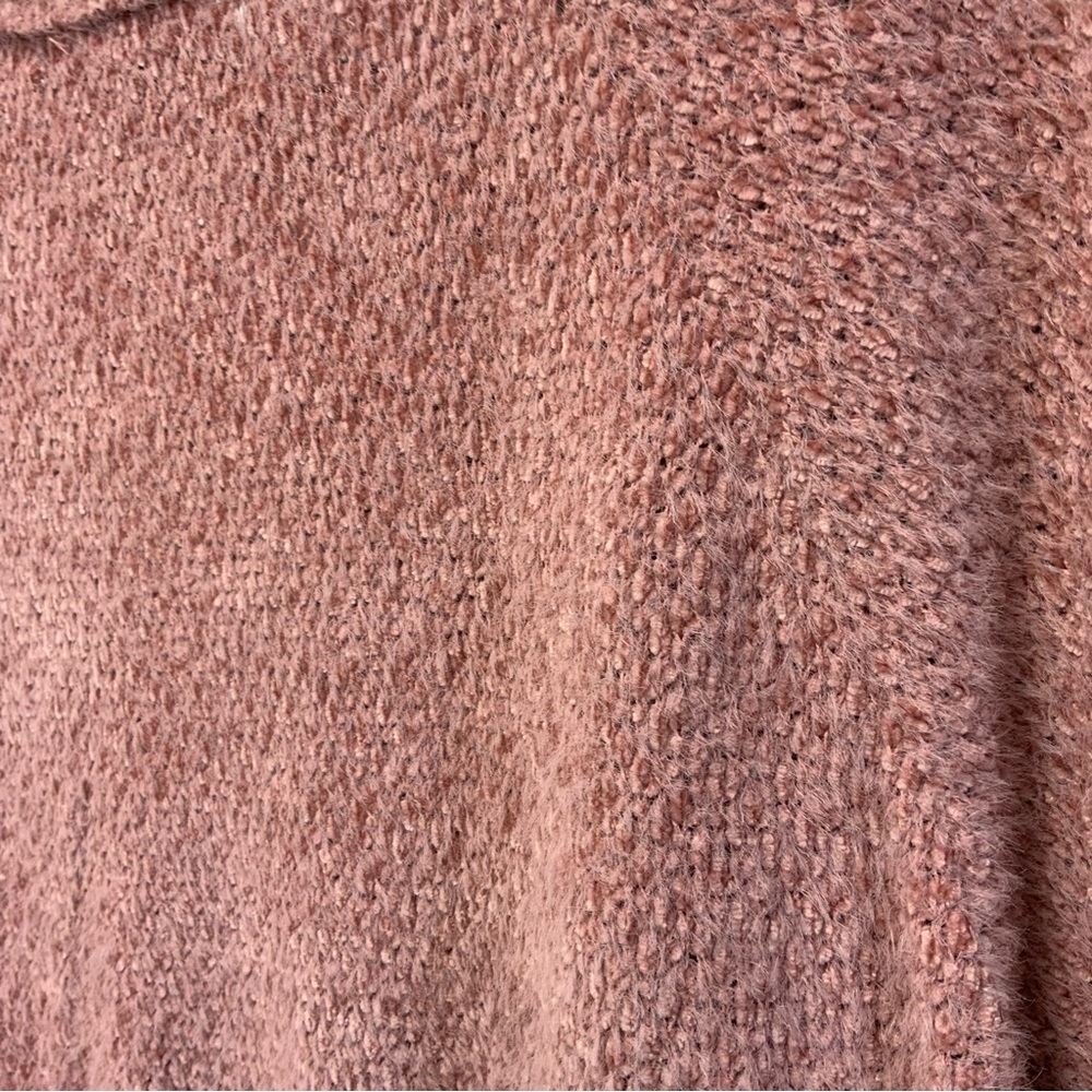 Hollister Sweatshirt - Picture 4 of 6
